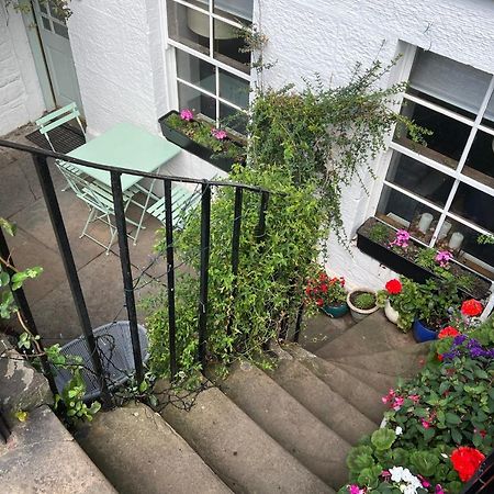 Ferienwohnung Guestready - Chic Flat In The Heart Of Edinburgh Exterior foto
