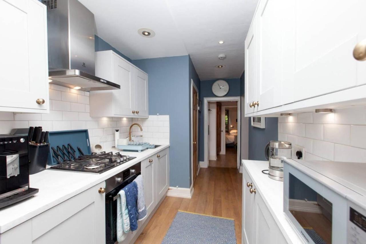 Ferienwohnung Guestready - Chic Flat In The Heart Of Edinburgh Exterior foto